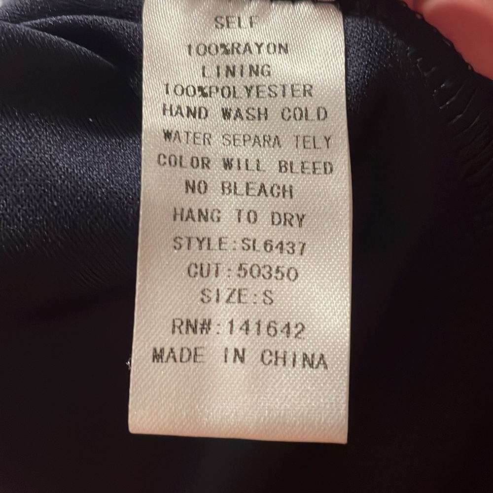 NWT Anthro She + Sky Off The Shoulder Polka Dot Romper in Navy & White Sz Small - Picture 4 of 4